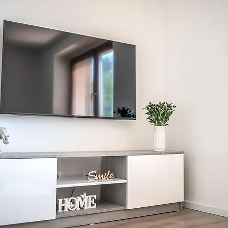 Castle - Modern Elegance & Serenity