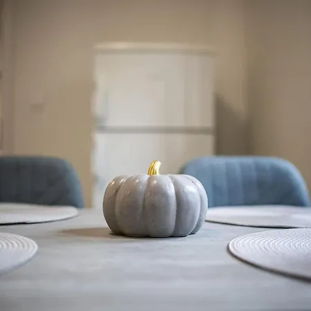 Castle - Modern Elegance & Serenity Apartment Nitra