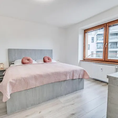 Apartment Castle - Modern Elegance & Serenity Nitra